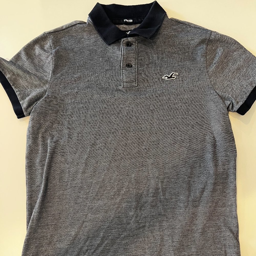 hollister polo​